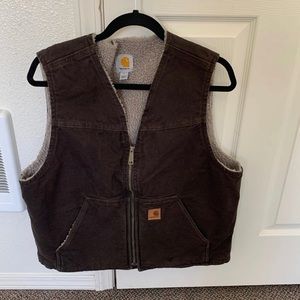 Men’s carhartt vest